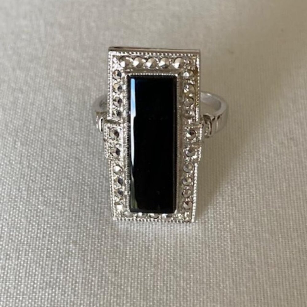 Marcasite Sterling & Onyx Ring